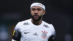 Memphis Depay durante partida entre Palmeiras e Corinthians, no Allianz Parque, pela final do Campeonato Paulista..