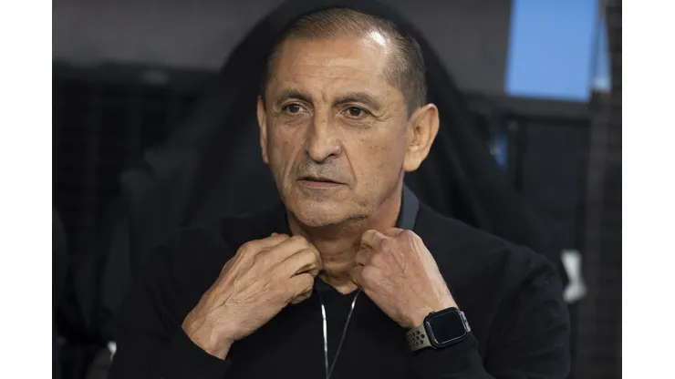 Ramón Díaz técnico do Corinthians durante partida contra o Racing no estádio Arena Corinthians pelo campeonato Copa Sul-Americana 2024. Foto: Anderson Romão/AGIF