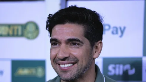 Abel Ferreira durante jogo do Palestra no Allianz Parque.