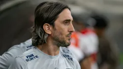 Luis Zubeldía técnico do São Paulo durante partida contra o Cruzeiro no estádio Mineirão pelo campeonato Brasileiro A 2024. Foto: Fernando Moreno/AGIF