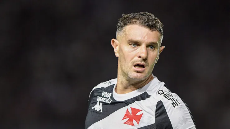 Vegetti em partida pelo Vasco pelo Campeonato Carioca 2025. Foto: Thiago Ribeiro/AGIF