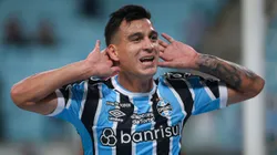 Santos já sonhou com Cristaldo - Foto: Maxi Franzoi/AGIF.