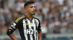 Gabriel Menino, em ação pelo Atlético-MG - Foto: Gilson Lobo/AGIF