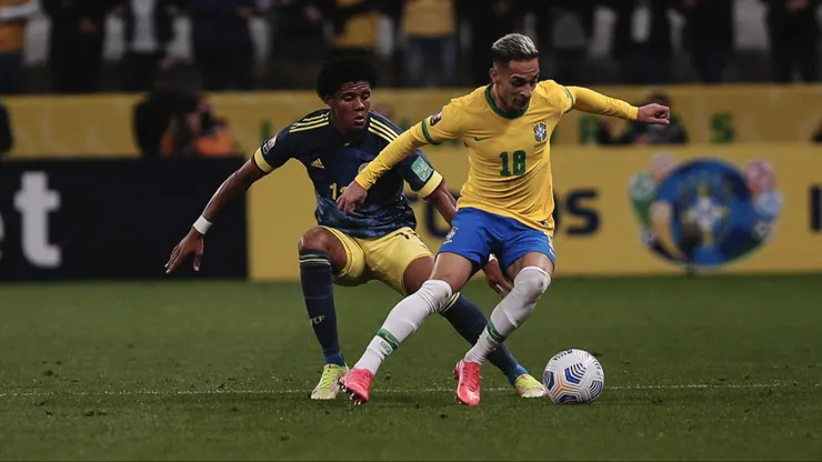 SP - Sao Paulo - 11/11/2021 - ELIMINATORIAS COPA DO MUNDO 2022, BRASIL X COLOMBIA - Antony jogador do Brasil durante partida contra o Colombia no estadio Arena Corinthians pelo campeonato Eliminatorias Copa do Mundo 2022. Foto: Ettore Chiereguini/AGIF