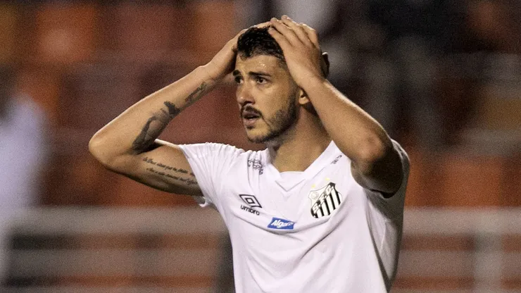 Gustavo Henrique foi especulado - Foto: Daniel Vorley/AGIF.