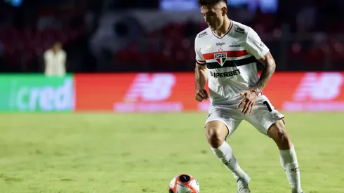 SP - SAO PAULO - 19/02/2025 - PAULISTA 2025, SAO PAULO X PONTE PRETA - Enzo Diaz jogador do Sao Paulo durante partida contra o Ponte Preta no estadio Morumbi pelo campeonato Paulista 2025. Foto: Marcello Zambrana/AGIF