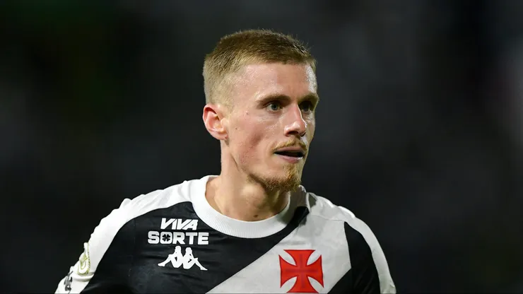 RJ - RIO DE JANEIRO - 05/10/2024 - BRASILEIRO A 2024, VASCO X JUVENTUDE - Maxime Dominguez jogador do Vasco durante partida contra o Juventude no estadio Sao Januario pelo campeonato Brasileiro A 2024. Foto: Thiago Ribeiro/AGIF