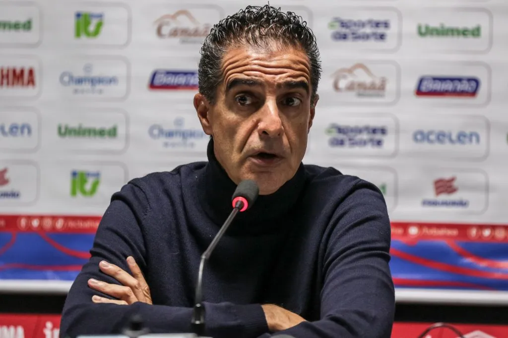 PR – CURITIBA – 16/07/2023 – BRASILEIRO A 2023, ATHLETICO-PR X BAHIA – Renato Paiva tecnico do Bahia durante entrevista apos a partida contra o Athletico-PR no estadio Arena da Baixada pelo campeonato Brasileiro A 2023. Foto: Robson Mafra/AGIF