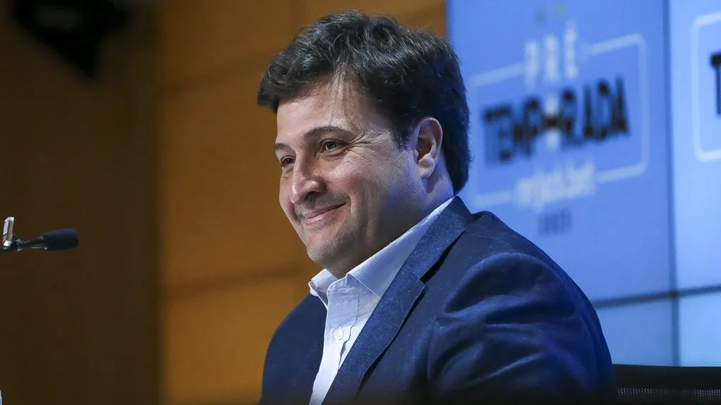 Alberto Guerra presidente do Grêmio durante em coletiva de imprensa realizada no Arena do Grêmio. Foto: Fernando Alves/AGIF