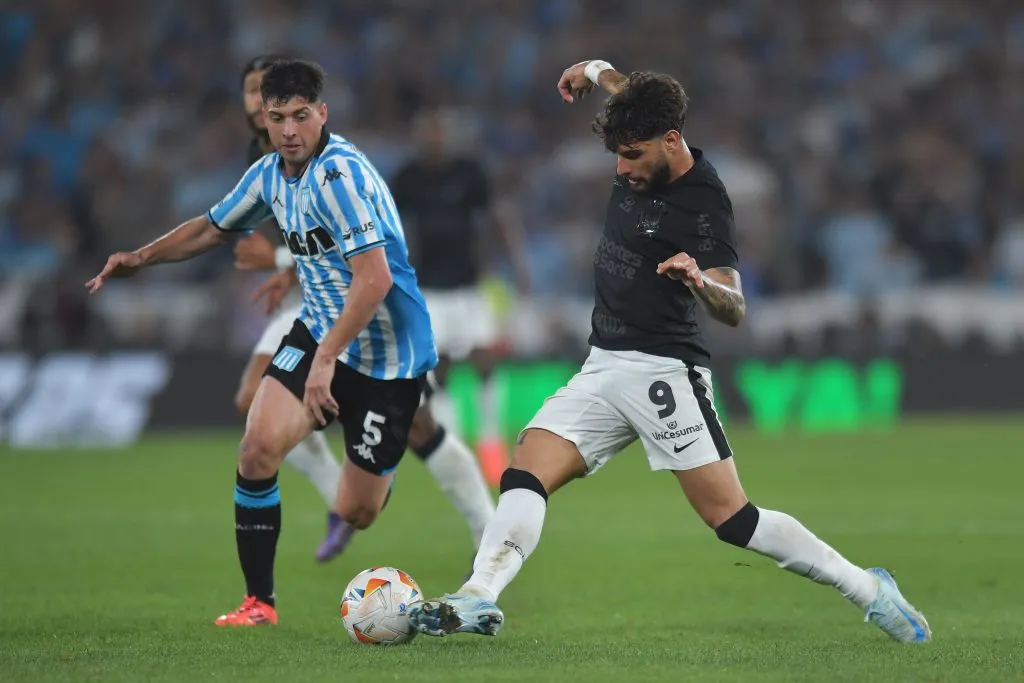 Juan Nardoni é titular absoluto do Racing e interessa demais ao Santos para 2025 – Foto: Marcelo Endelli/Getty Images