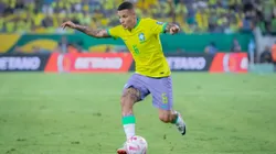 Guilherme Arana pela Seleção Brasileira nas Eliminatórias da Copa Do Mundo 2026. Foto: Fernando Teramatsu/AGIF