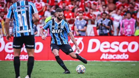 Wagner Leonardo, zagueiro do Grêmio. Maxi Franzoi/AGIF