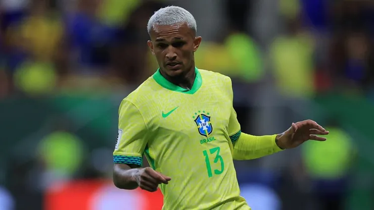 Jovem deve ser titular contra a Argentina - Foto: Buda Mendes/Getty Images.