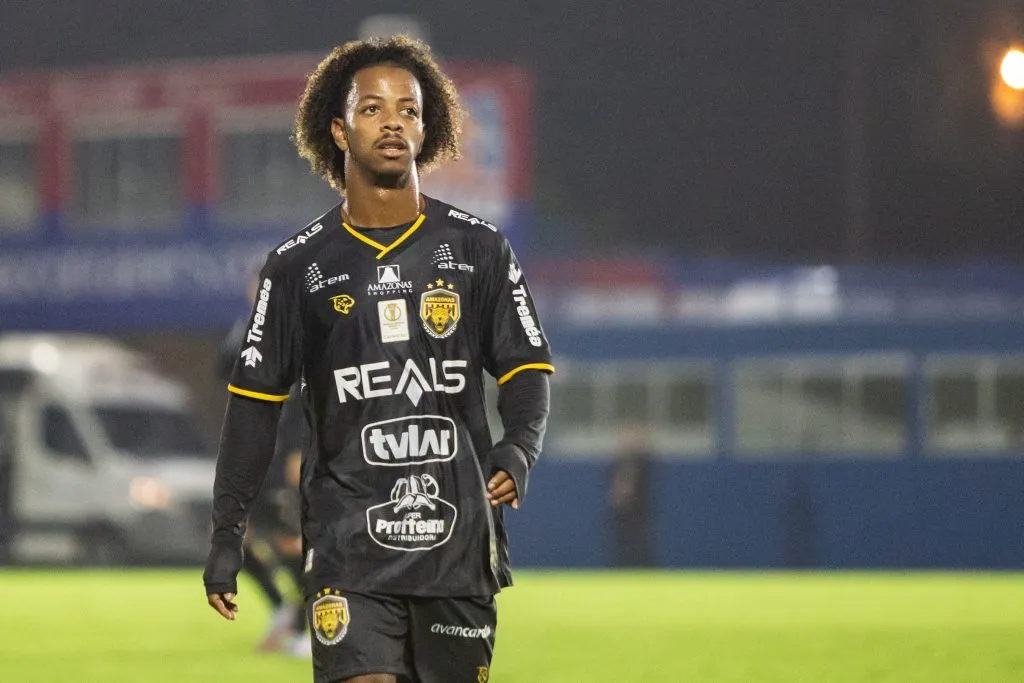 Ênio não será jogador do Atlético-MG – Foto: Thiago Vasconcelos Dos Santos/AGIF