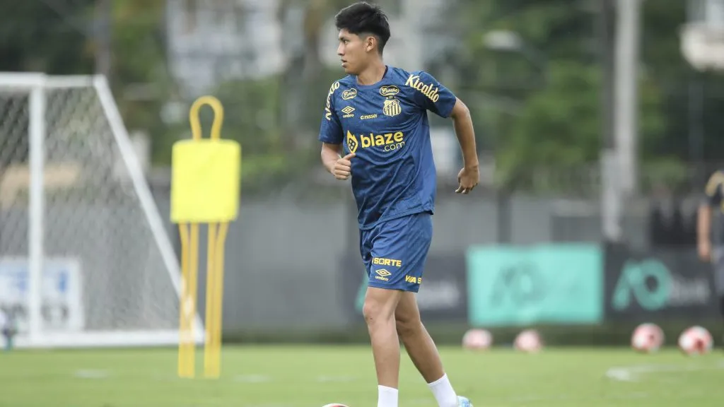 Miguelito durante treinamento. Foto: Reinaldo Campos/AGIF