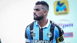 Maicon em ação nas quatro linhas quando vestia a camisa do Grêmio. Foto: Lucas Uebel/Grêmio.