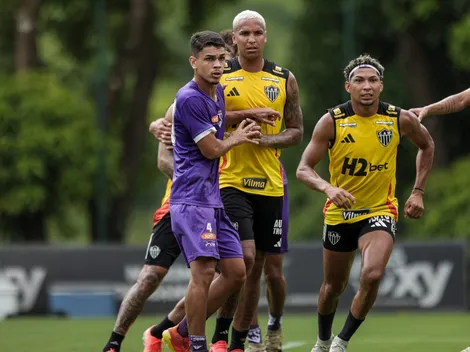 Atlético-MG goleia em jogo treino com show de Deyverson