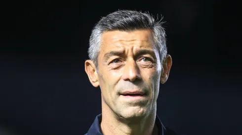 Caixinha dá voto de confiança ao lateral.