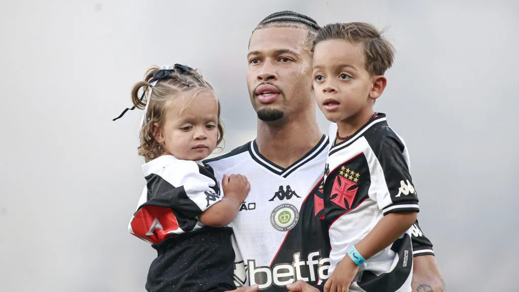 João Victor antes de mais um compromisso com a camisa do Vasco. Foto: Matheus Lima/Vasco.