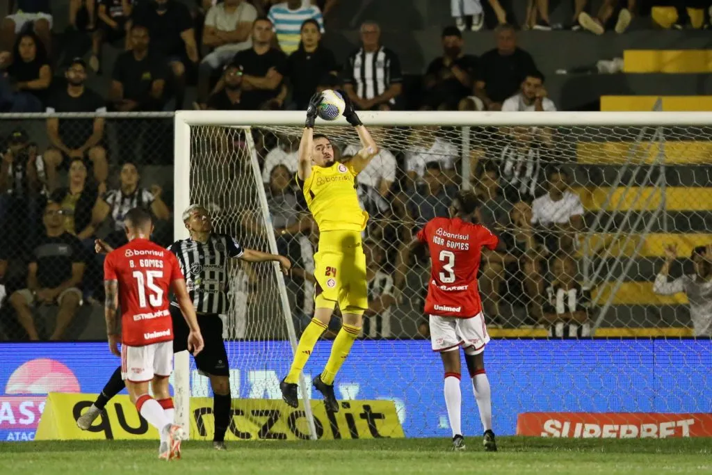 Anthoni, do Internacional