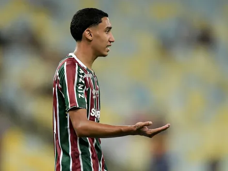 Isaque, do Fluminense, se lesiona e retorno é revelado