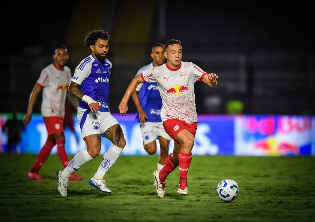 Gabigol marca e Cruzeiro empata com o Bragantino em amistoso. Foto de Ari Ferreira/Red Bull Bragantino.