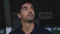 Abel Ferreira acompanha a equipe do Palmeiras - Foto: Ettore Chiereguini/AGIF