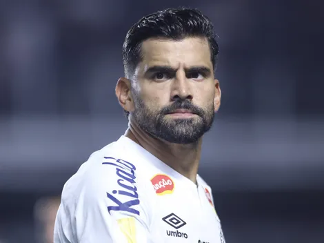 Rincón entra na briga por vaga de titular no Santos