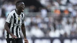 Patrick de Paula, jogador do Botafogo, comemora seu gol durante partida contra o Novorizontino no estadio Engenhao pelo campeonato Amistoso. Foto: Jorge Rodrigues/AGIF