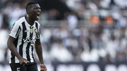 Patrick de Paula, jogador do Botafogo, comemora seu gol durante partida contra o Novorizontino no estadio Engenhao pelo campeonato Amistoso. Foto: Jorge Rodrigues/AGIF
