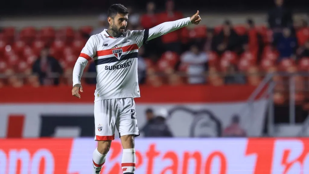 liziero jogador do São Paulo durante partida contra o Goiás no estádio Morumbi pelo campeonato Copa Do Brasil 2024. Foto: Marcello Zambrana/AGIF