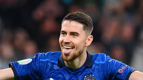 Jorginho comemorando vitória da Itália na Euro 2020.