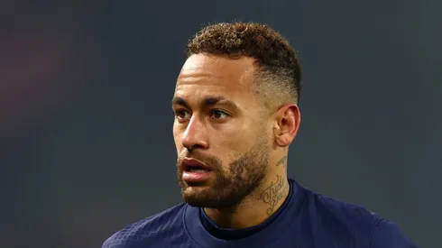 Neymar ainda não definiu o seu futuro.