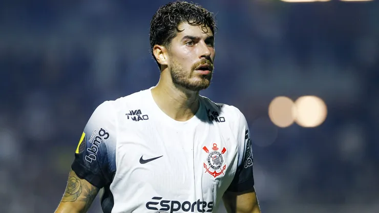Centroavante não deu certo no Timão