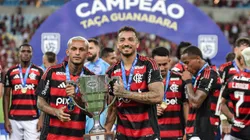Danilo comemora o título da Taça Guanabara.