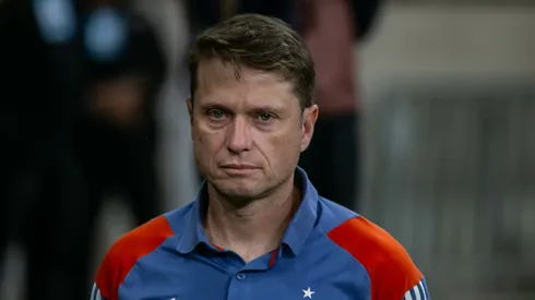 Fernando Seabra ex-tecnico do Cruzeiro durante partida contra o Internacional. Foto: Fernando Moreno/AGIF