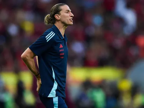 Diego Ribas elogia trabalho de Filipe Luis