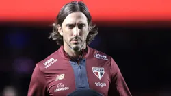 Zubeldía tem total respaldo, de momento, para permanecer no São Paulo - Foto: Marcello Zambrana/AGIF