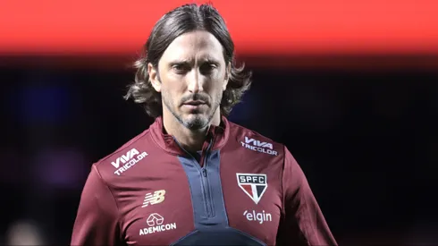 Zubeldía tem total respaldo, de momento, para permanecer no São Paulo - Foto: Marcello Zambrana/AGIF