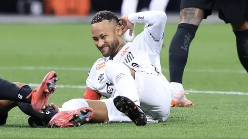 Neymar está próximo de voltar a jogar pelo Santos.
