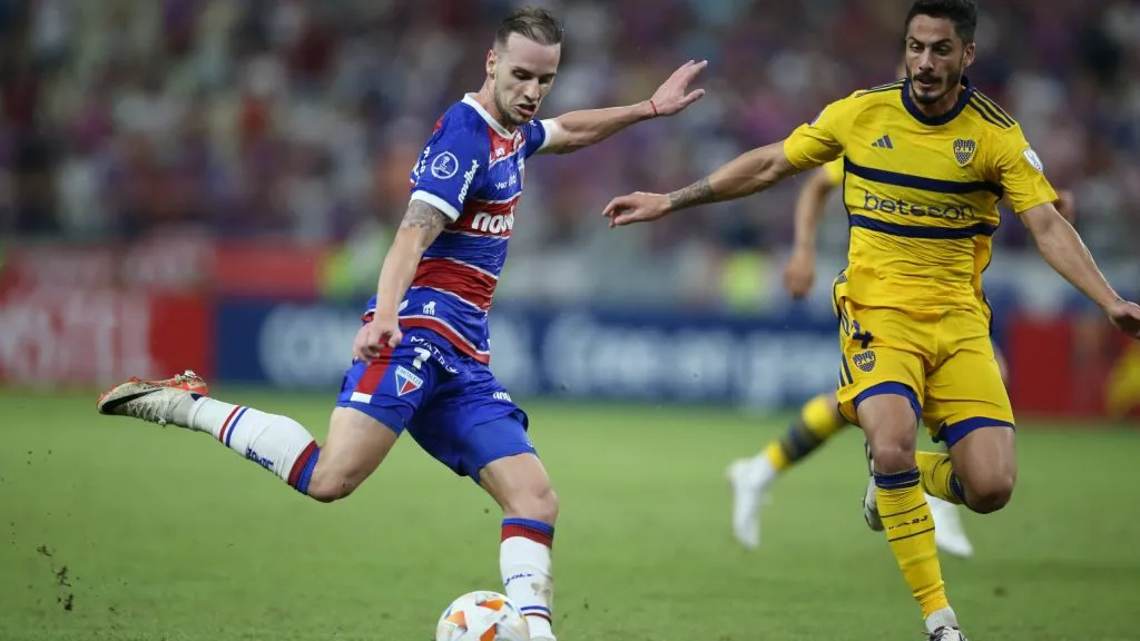 Pochettino durante partida. Foto: Marlon Costa/AGIF