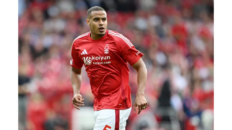Murillo em ação no Nottingham Forest - (Photo by Michael Regan/Getty Images)