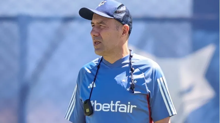 Leonardo Jardim tenta ser o primeiro estrangeiro a ganhar o Brasileirão com o Cruzeiro