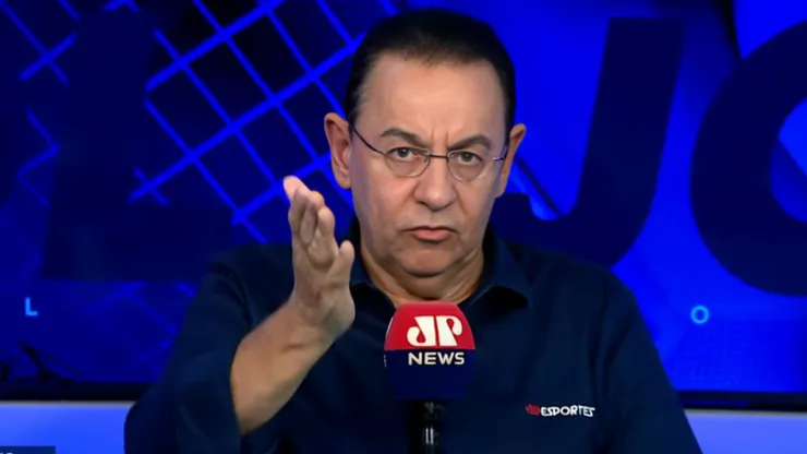 Flávio Prado comentando na Jovem Pan - Foto: Reprodução/Jovem Pan