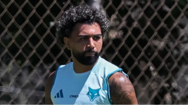 MG - BELO HORIZONTE - 27/02/2025 - CRUZEIRO, TREINO - Gabriel Barbosa o Gabigol jogador do Cruzeiro durante treino no Centro de Treinamento CT Toca II.