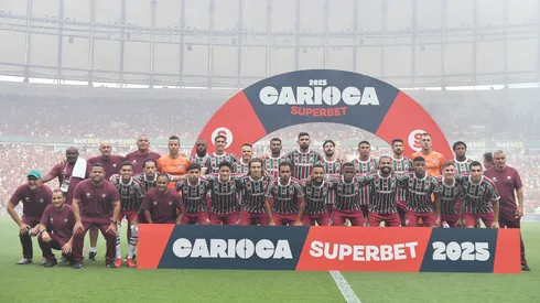 Elenco do Fluminense durante a final do Campeonato Carioca – Foto: Thiago Ribeiro/AGIF