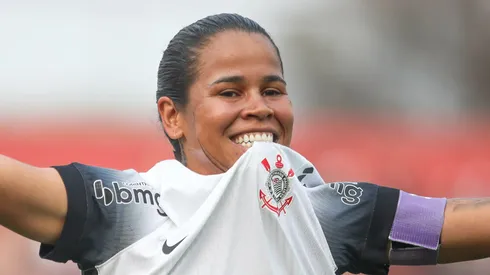 Victoria Albuquerque comemora gol pelo Corinthians. Foto: Reinaldo Campos/AGIF