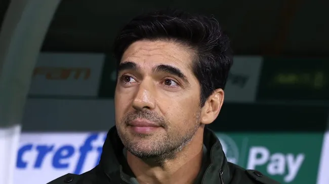 Foto: Marcello Zambrana/AGIF – Abel Ferreira busca tetracampeonato paulista pelo Palestra.