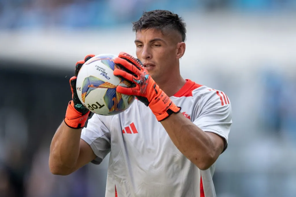 Sérgio Rochet deve voltar contra o Bragantino Foto: Liamara Polli/AGIF