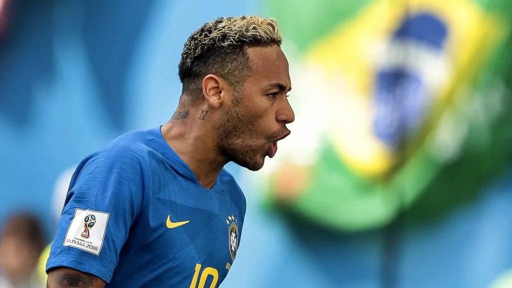 Neymar comemorando. Foto: Ale Cabral/AGIF